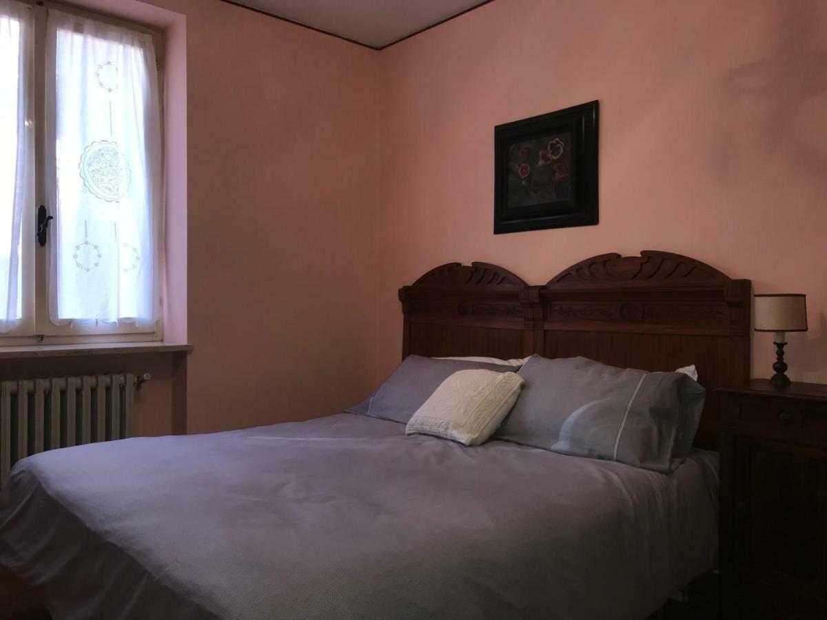Bed & Roses “Gege” Apartamento La Morra Exterior foto
